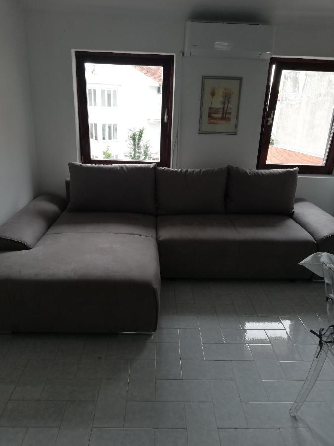 פרימוסטן Apartmani Bono מראה חיצוני תמונה